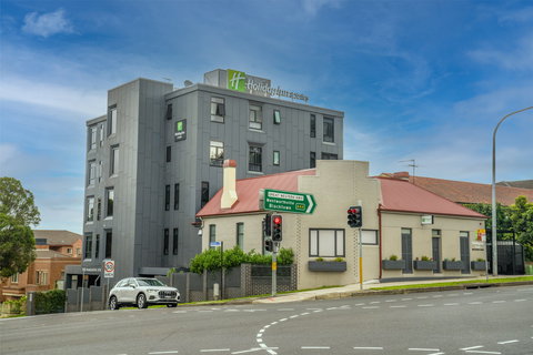 Holiday Inn Stes Parramatta Mar - Accommodation Directory 0