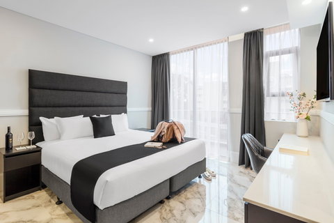 Holiday Inn Stes Parramatta Mar - Accommodation Directory 6