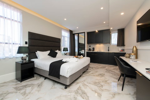 Holiday Inn Stes Parramatta Mar - Accommodation Directory 8