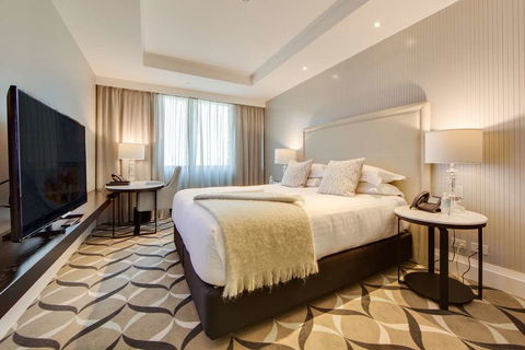 Mayfair Hotel - Accommodation Directory 4