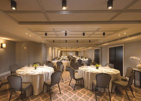 Mayfair Hotel - Accommodation Directory 11