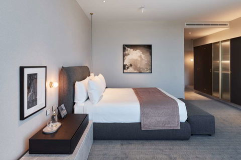 Eos By SkyCity - Accommodation Directory 6