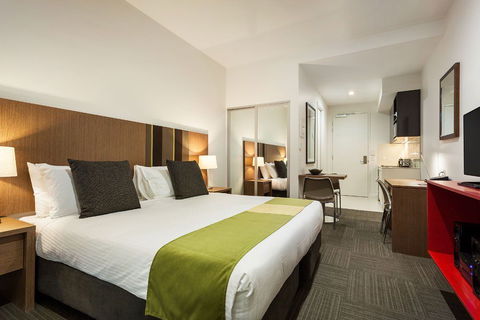 Quest On Franklin - Accommodation Directory 3