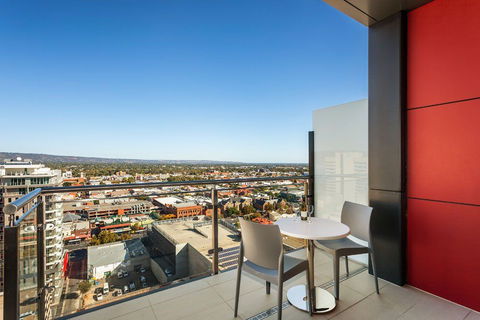 Quest On Franklin - Accommodation Directory 16