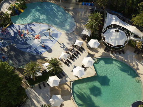 RACV Royal Pines Resort - Accommodation Directory 5