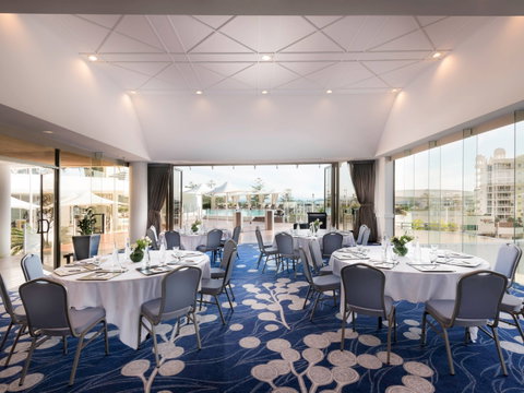 Sofitel Gold Coast - Accommodation Directory 9