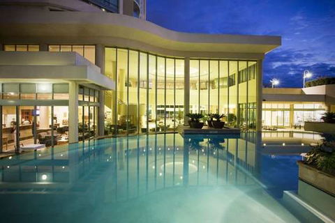 Mantra Legends Hotel - Accommodation Directory 1