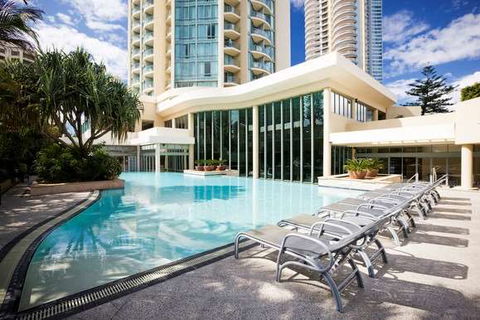 Mantra Legends Hotel - Accommodation Directory 4
