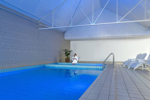 Melbourne Marriott Hotel - Accommodation Directory 14