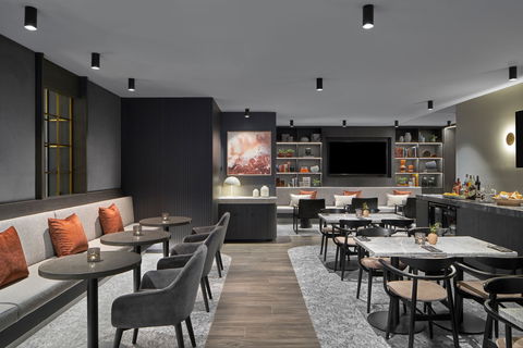 Melbourne Marriott Hotel - Accommodation Directory 17
