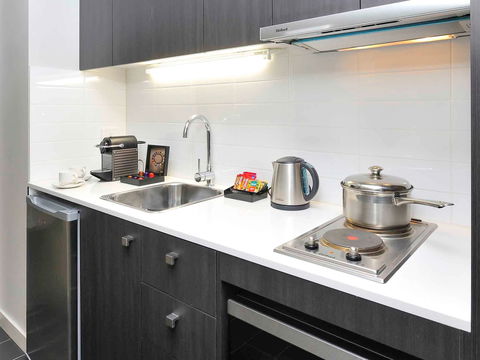Mercure Melbourne Therry St - Accommodation Directory 5