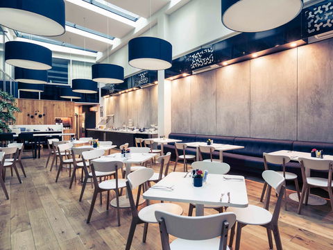 Mercure Melbourne Therry St - Accommodation Directory 11