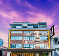The Constance - Accommodation Directory