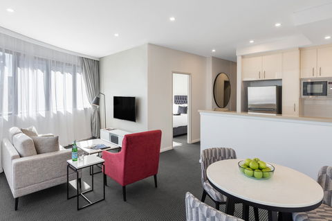 Meriton Suites Kent Street - Accommodation Directory 1