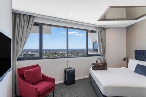 Meriton Suites Kent Street - Accommodation Directory 8