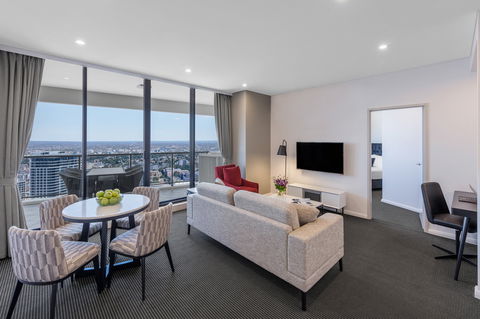 Meriton Suites Kent Street - Accommodation Directory 9