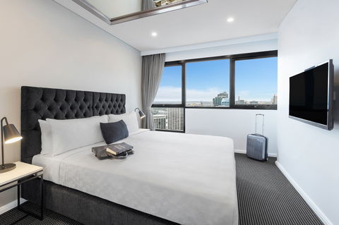 Meriton Suites Kent Street - Accommodation Directory 11