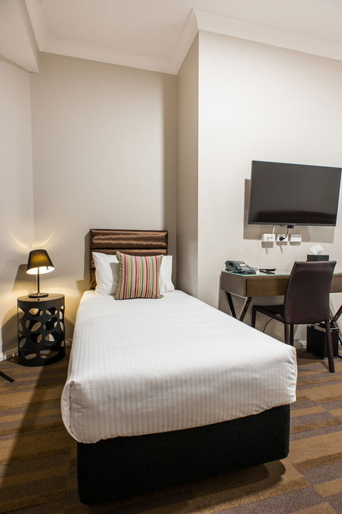 57 Hotel - Accommodation Directory 1