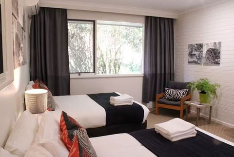 Prom Country Lodge - Accommodation Directory 1