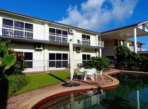 Barrier Reef Motel - Accommodation Directory 0