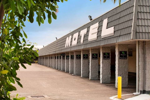 Dalrymple Motel - Accommodation Directory 0
