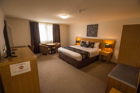 Bairnsdale International - Accommodation Directory 2