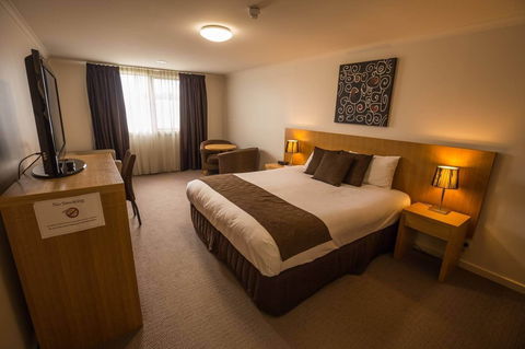 Bairnsdale International - Accommodation Directory 4
