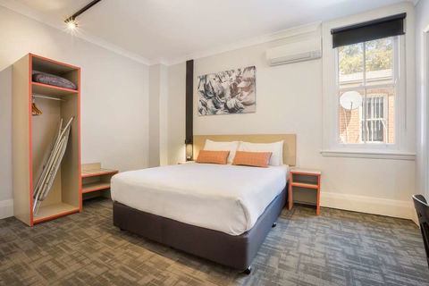 Nightcap At Regents Park Hotel - Accommodation Directory 2
