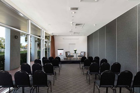 Rydges Bankstown - Accommodation Directory 7