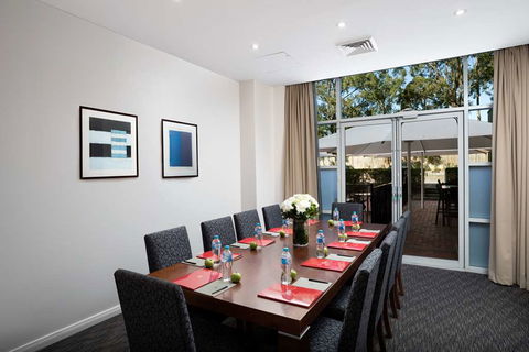 Rydges Bankstown - Accommodation Directory 8