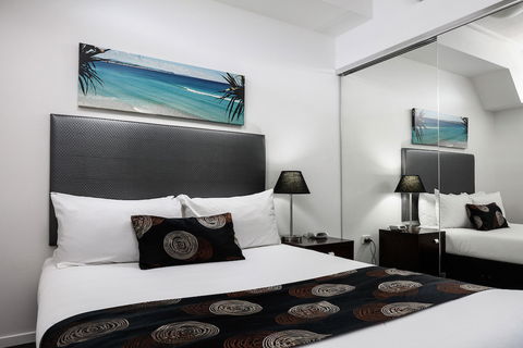 Central Holborn Apartments - Accommodation Directory 1