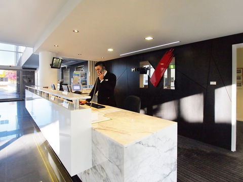 Oaks Metropole Hotel - Accommodation Directory 1