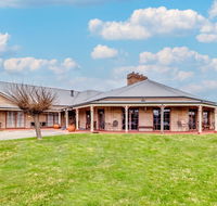The Bowen Inn Motel - Accommodation Directory