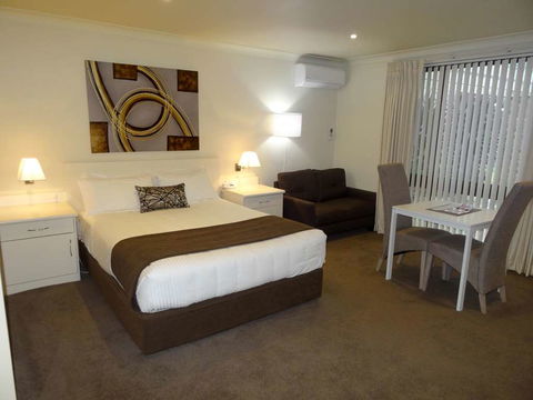 Zig Zag Motel - Accommodation Directory 2