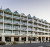 Lady Bay Resort - Accommodation Directory