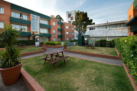APX Apartments Parramatta - Accommodation Directory 3
