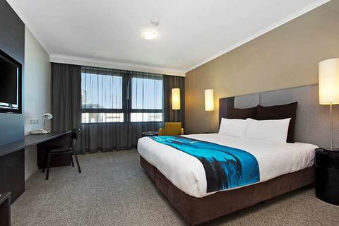 Mantra Parramatta - Accommodation Directory 11