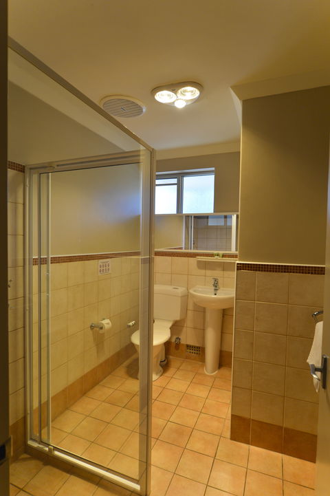 Wattle Grove Motel - Accommodation Directory 3