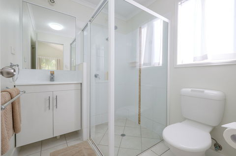 Barney Beach Accommodation Centre - Accommodation Directory 2