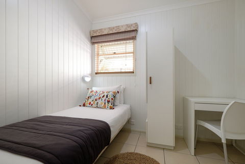 Barney Beach Accommodation Centre - Accommodation Directory 5