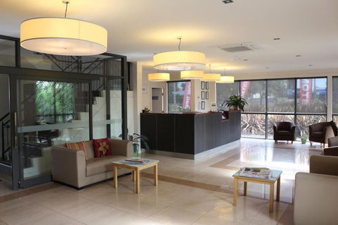 Bairnsdale International - Accommodation Directory 1