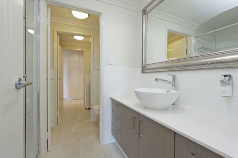 Zappeion Apartments - Accommodation Directory 2