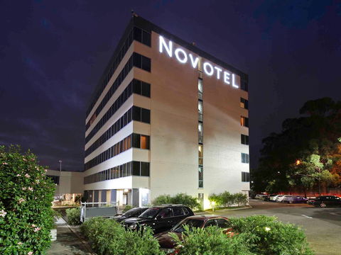 Novotel Sydney Rooty Hill - Accommodation Directory 0