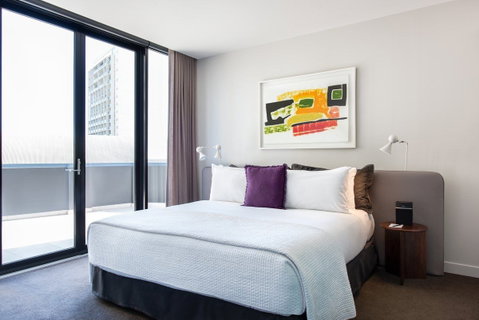 Larmont Sydney by Lancemore - Accommodation Directory 13