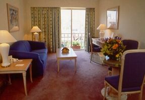 The Crescent On Bayswater - Accommodation Directory 3
