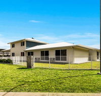 Econo Lodge Beachside - Accommodation Directory