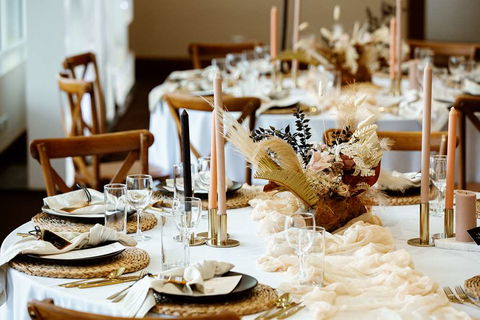 Shangri-La Hotel, The Marina - Accommodation Directory 16