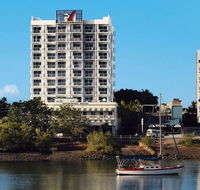 Oaks Metropole Hotel - Accommodation Directory