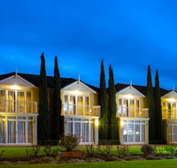 Best Western Colonial Village Motel - Accommodation Directory