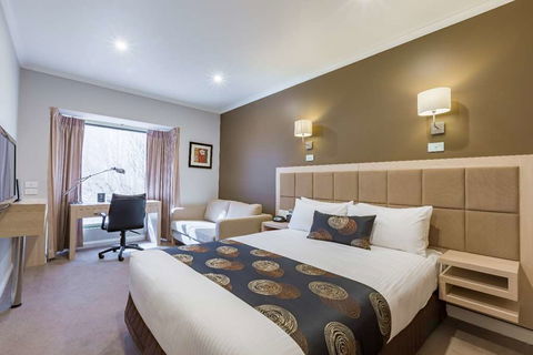 Waverley International Hotel - Accommodation Directory 2